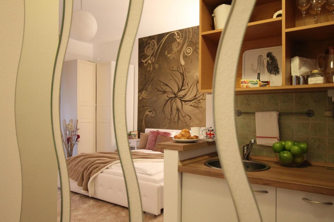 Amber Dream Apartment Budapest Ngoại thất bức ảnh