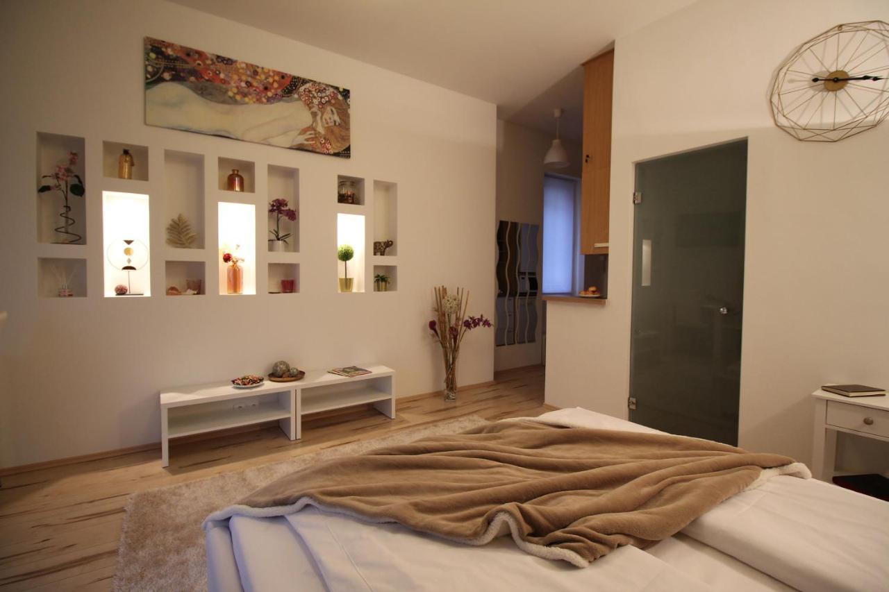 Amber Dream Apartment Budapest Ngoại thất bức ảnh